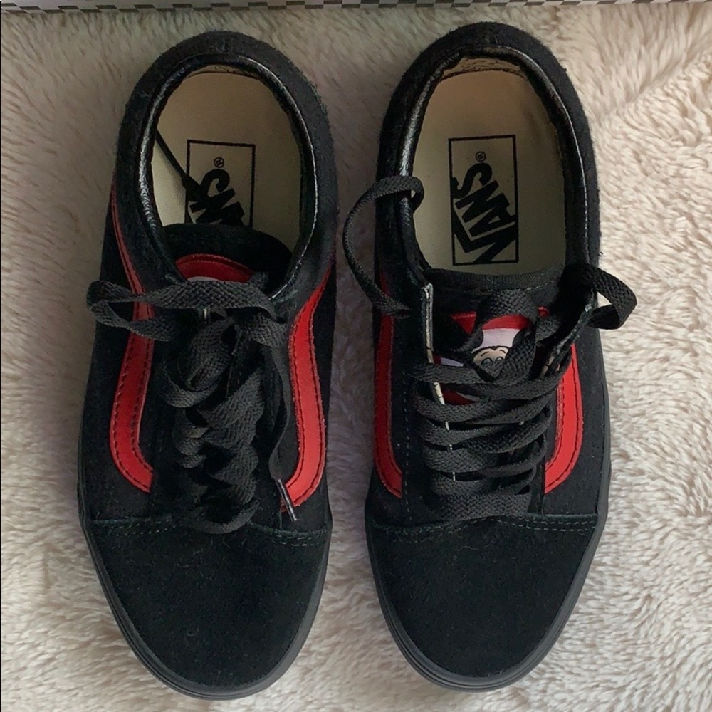 Disney Vans - Picture 2 of 6